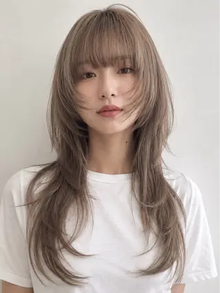 ロング カラー ウルフカット 811 大阪梅田 ウルフのヘアスタイル