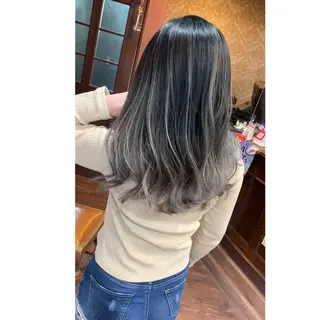 カラー be yondのヘアスタイル
