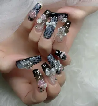ネイル YOLO NAILのネイルデザイン