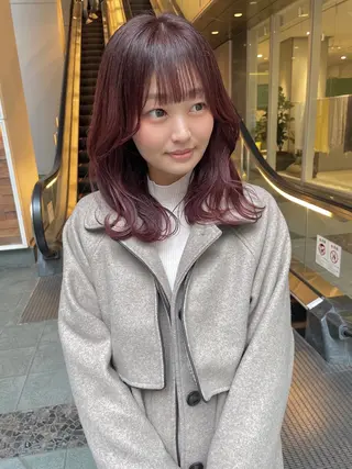 ミディアム カラー 髪質改善will hairdesignのヘアスタイル