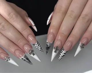ネイル Julie Nail Hinのネイルデザイン