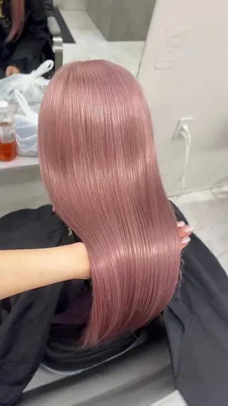 ロング カラー クルミ🤍推し活 🎀ピンクカラーのヘアスタイル
