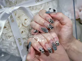 ネイル ✨Nailsalon Vi+✨のネイルデザイン