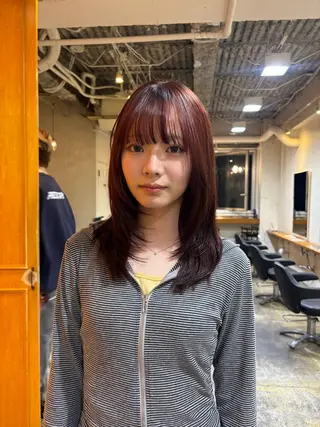 セミロング レディースカット🎀 NANAHAのヘアスタイル