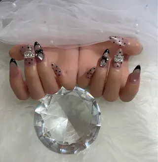ネイル Luxe nailのネイルデザイン