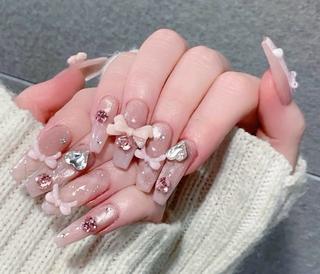 ネイル D-BEAUTY Nailsalonのネイルデザイン