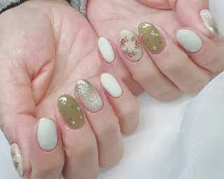 ネイル Tina Nailstudioのネイルデザイン