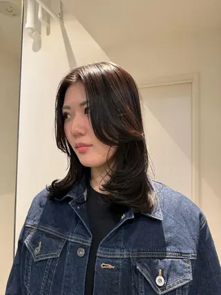 ミディアム ANY Sakiのヘアスタイル