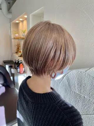 ショート カラー ハイトーン×似合わせ 🌱中川慎之介のヘアスタイル