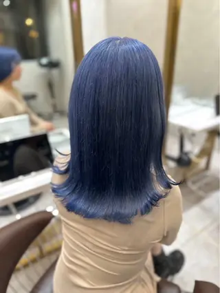 セミロング 坂上 実里のヘアスタイル