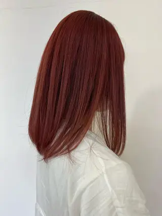 セミロング 渡辺 リオのヘアスタイル