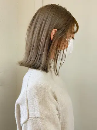 ミディアム カラー 岡本康平/ボブ/ブリ ーチ/酸性ストレートのヘアスタイル