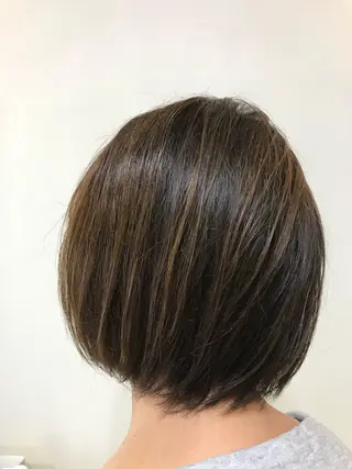 ミディアム カラー 横田 尚登のヘアスタイル