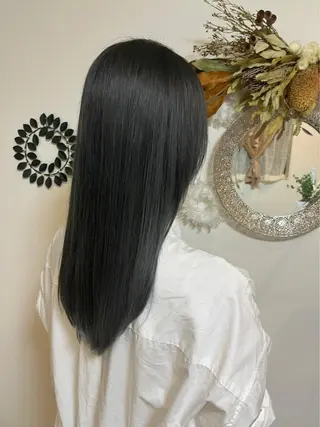 カラー 優子/ 似合わせカットカラーのヘアスタイル