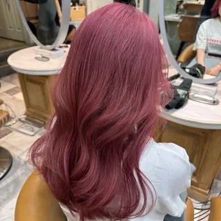 カラー 新川 月菜のヘアスタイル