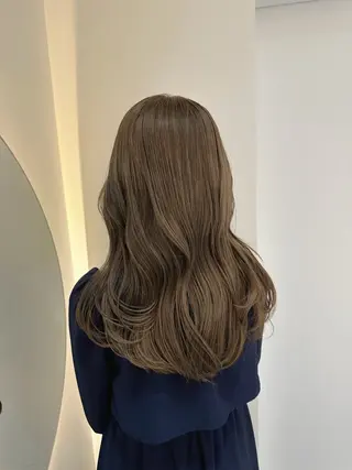 ロング カラー ヘアアレンジ 透明感カラー🩵 レイヤーカットYUIのヘアスタイル