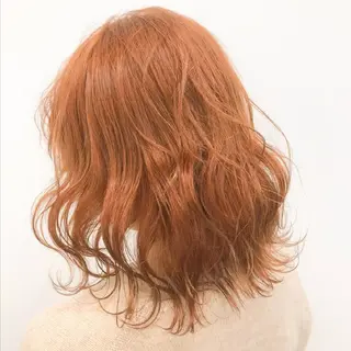 セミロング カラー 🤍💕ブリーチカラ ーAyaka💕🤍のヘアスタイル