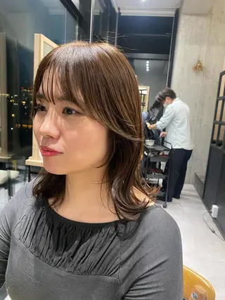 ミディアム カラー 似合う髪型見つけます AYAKAのヘアスタイル