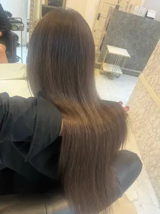 ロング ケアブリーチ&シール エクステの店和田翔莉のヘアスタイル