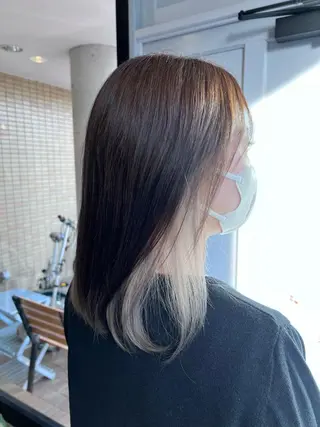 ロング カラー ツキダテ ユイのヘアスタイル