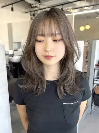 セミロング カラー The Ect 江坂Kurumiのヘアスタイル