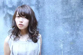 ミディアム カラー パーマ vato バトのヘアスタイル