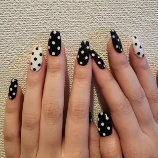 ネイル ease NAILSALONのネイルデザイン