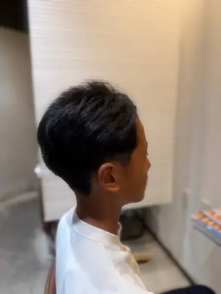 メンズ YUKI .のヘアスタイル