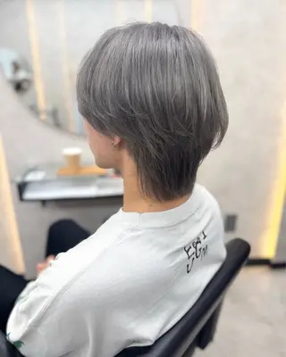 メンズ ケアブリーチ🌺 透明感🪽とわのヘアスタイル