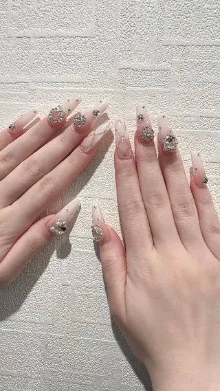 ネイル D-BEAUTY Nailsalonのネイルデザイン