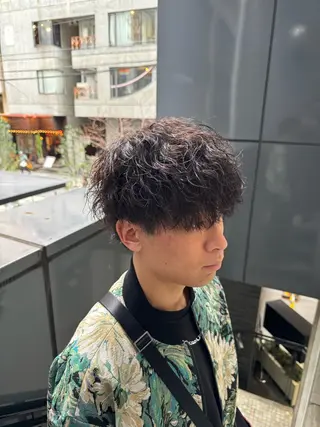 パーマ メンズ 河野 悠のヘアスタイル