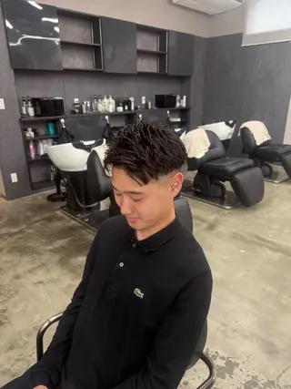 ショート 【メンズ特化】 カット・パーマ野上のヘアスタイル