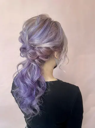 ロング 大阪レミーエクステ チビ編み込みのヘアスタイル