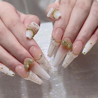 ネイル Queens テイのネイルデザイン