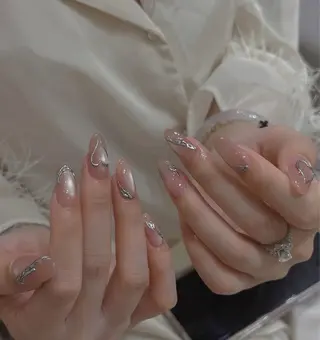 ネイル Lyna 池袋のネイルデザイン