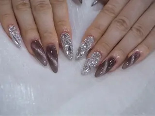 ネイル amore心斎橋店 ANNAのネイルデザイン