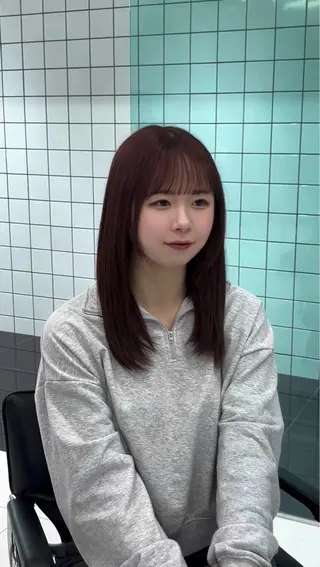 ミディアム カラー ねね🦖 /ブリーチカラーのヘアスタイル