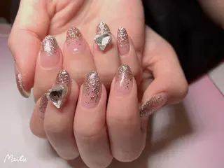 ネイル miu miuのネイルデザイン
