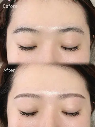 アイブロウ WHITE EYE 🤍Mayukaのマツエク・マツパデザイン