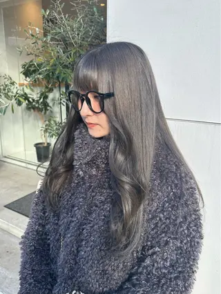 ロング 小寺 柚初のヘアスタイル