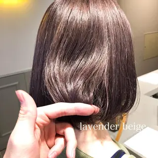 ミディアム カラー ハイトーン×レイヤー カットTAKUMIのヘアスタイル