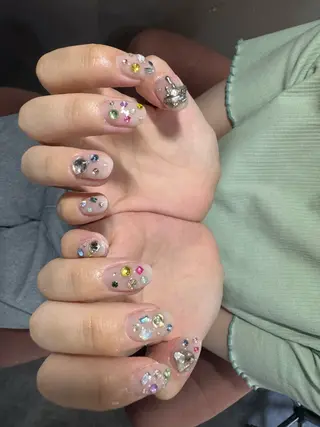 ネイル LAVISH 大和店 emi・:*+のネイルデザイン