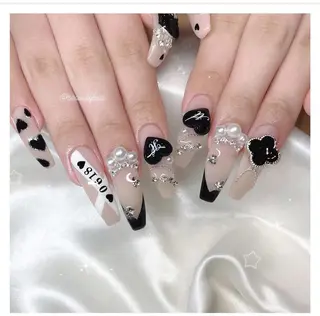 ネイル Lee Nails チップ長さだし専門店のネイルデザイン