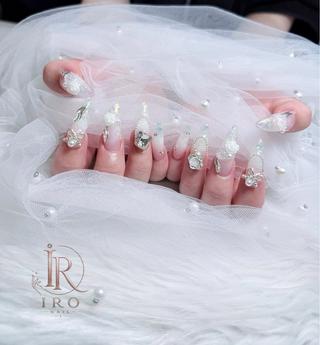 ネイル IRO FUNABASHIのネイルデザイン
