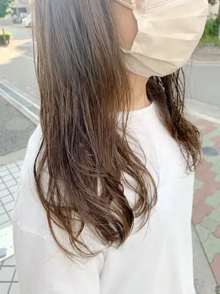 ミディアム 角戸 りおのヘアスタイル
