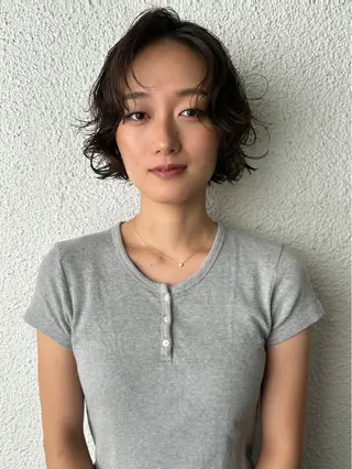 パーマ 村岡 桃果のヘアスタイル
