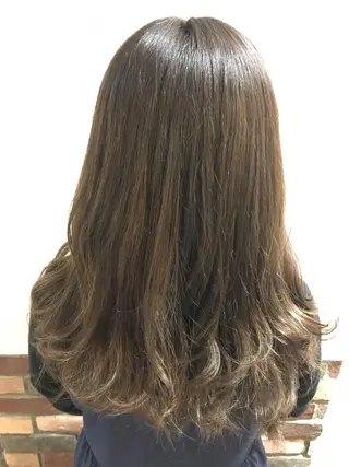 ロング カラー パーマ ヘアアレンジ 福元友梨 ディレクター✂️のヘアスタイル