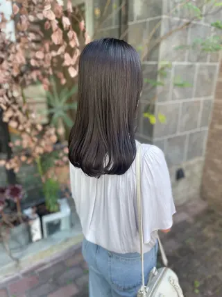 セミロング カラー 日高 香織のヘアスタイル