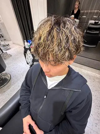 カラー パーマ メンズ 山田 ひかりのヘアスタイル