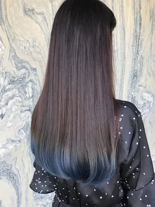 ロング カラー 藤井 さと実のヘアスタイル